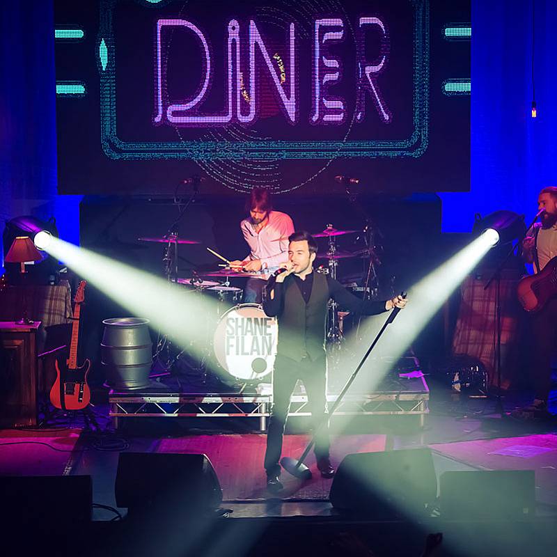 Divertissement et événements: Shane Filan