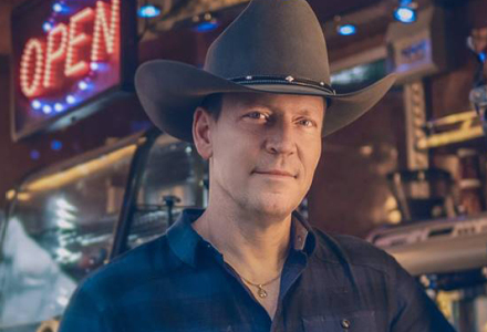 Robert Mizzell
